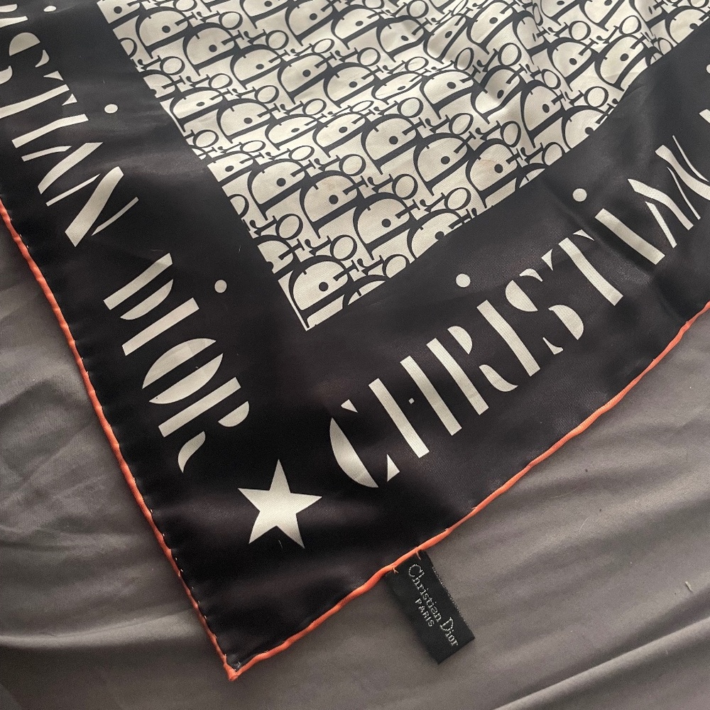 Dior scarf